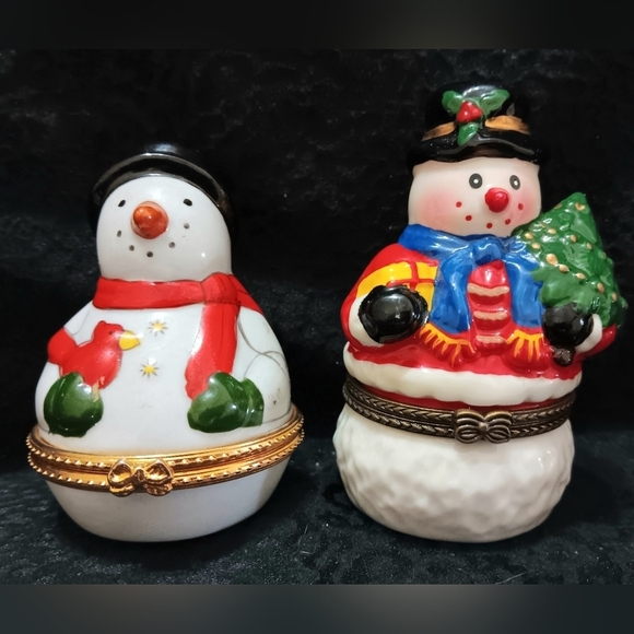 3/10 Lot of 2 Snowmen Ceramic Trinket Boxes - Picture 1 of 14